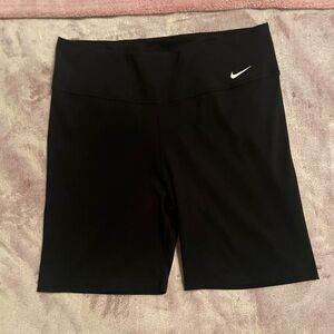 Nike One Mid Rise Bike Shorts